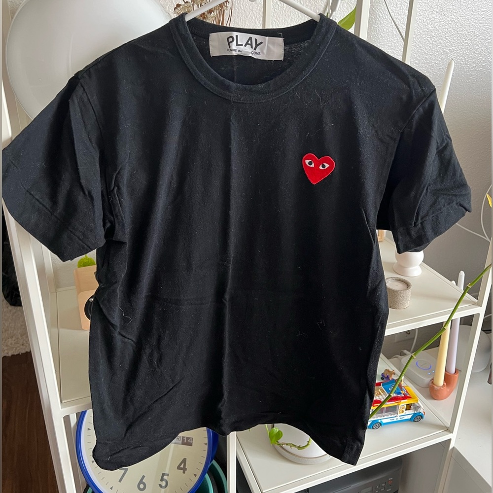Comme des Garçons PLAY logo t-shirt